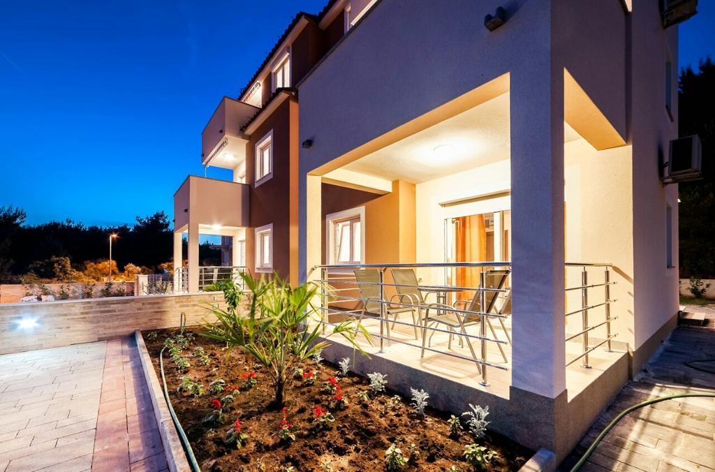 Apartments Hrvoje Vodice Extérieur photo