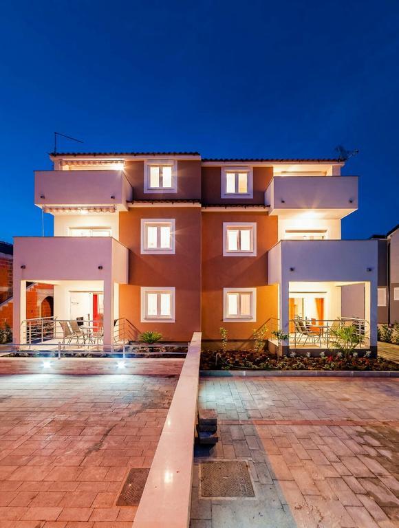 Apartments Hrvoje Vodice Extérieur photo